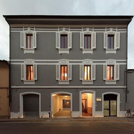 Residenza Cavour Aparthotel Empoli Ngoại thất bức ảnh