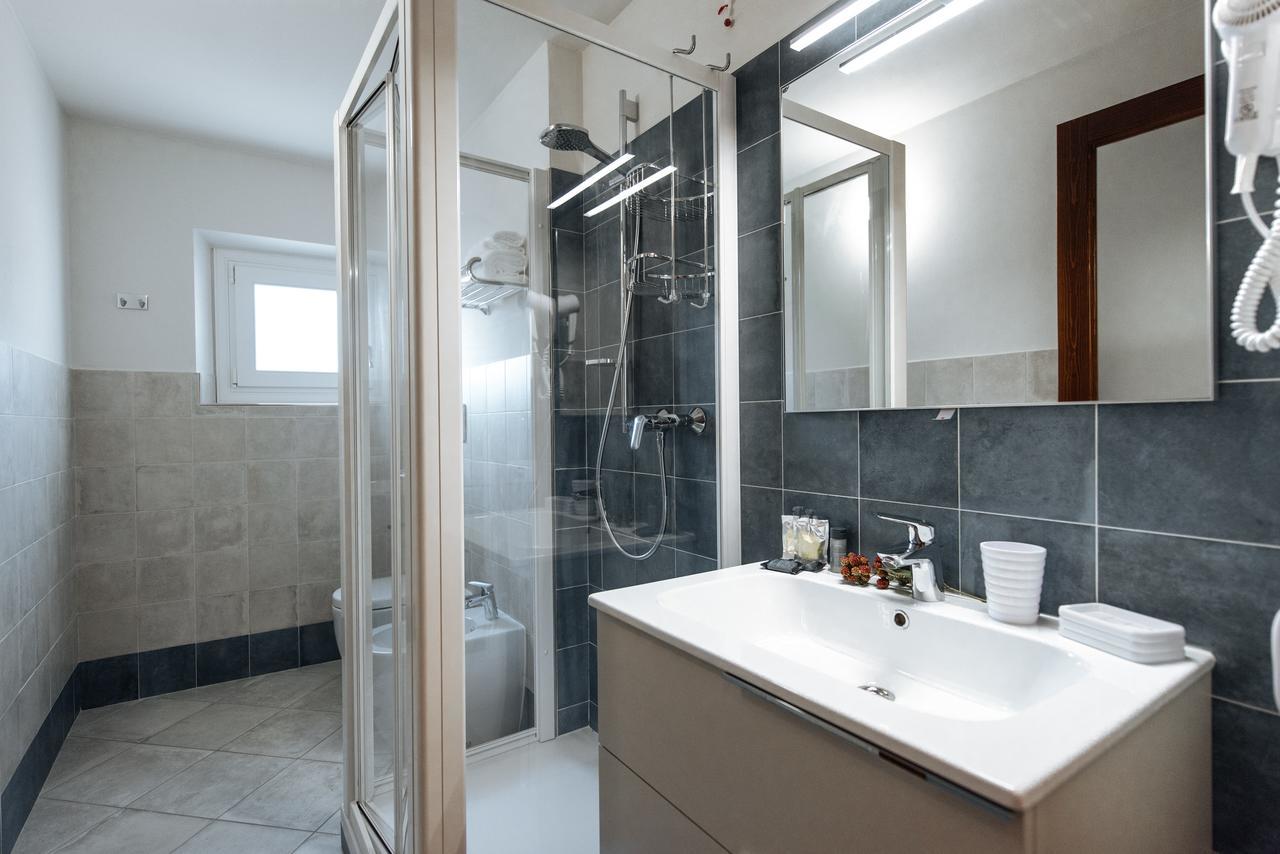 Residenza Cavour Aparthotel Empoli Ngoại thất bức ảnh